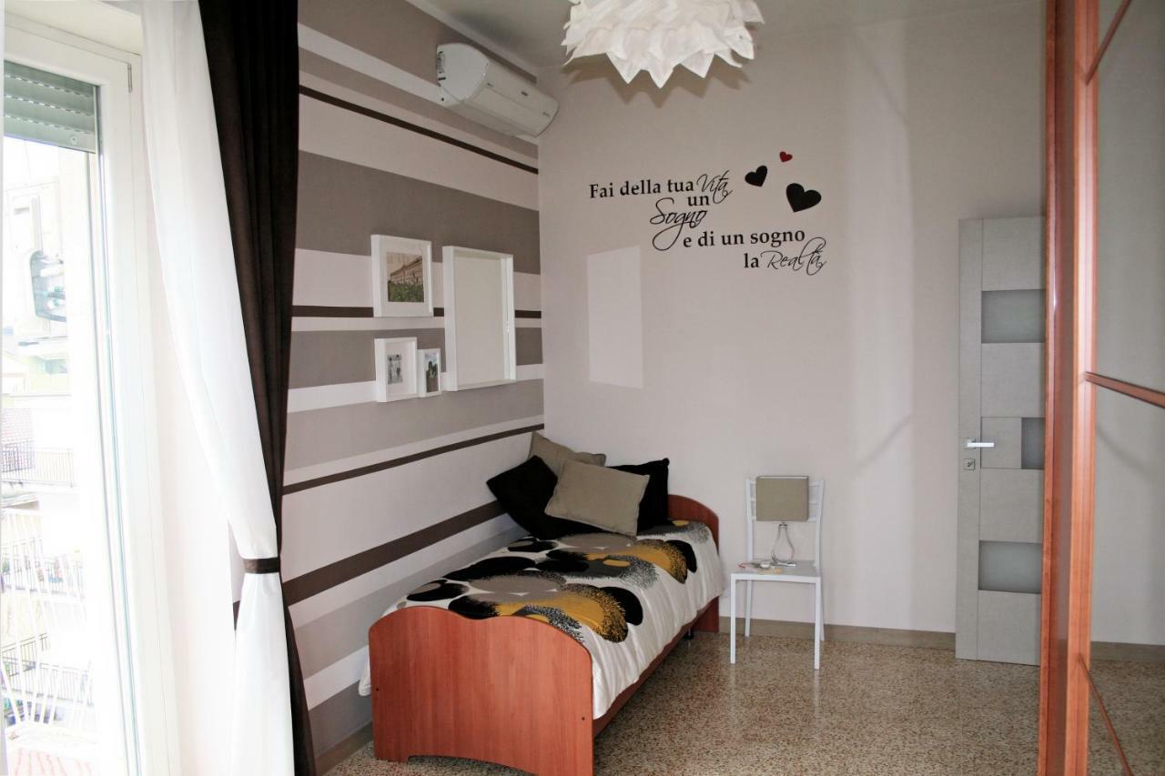 La Casa Di Giulia Apartment Касерта Екстериор снимка
