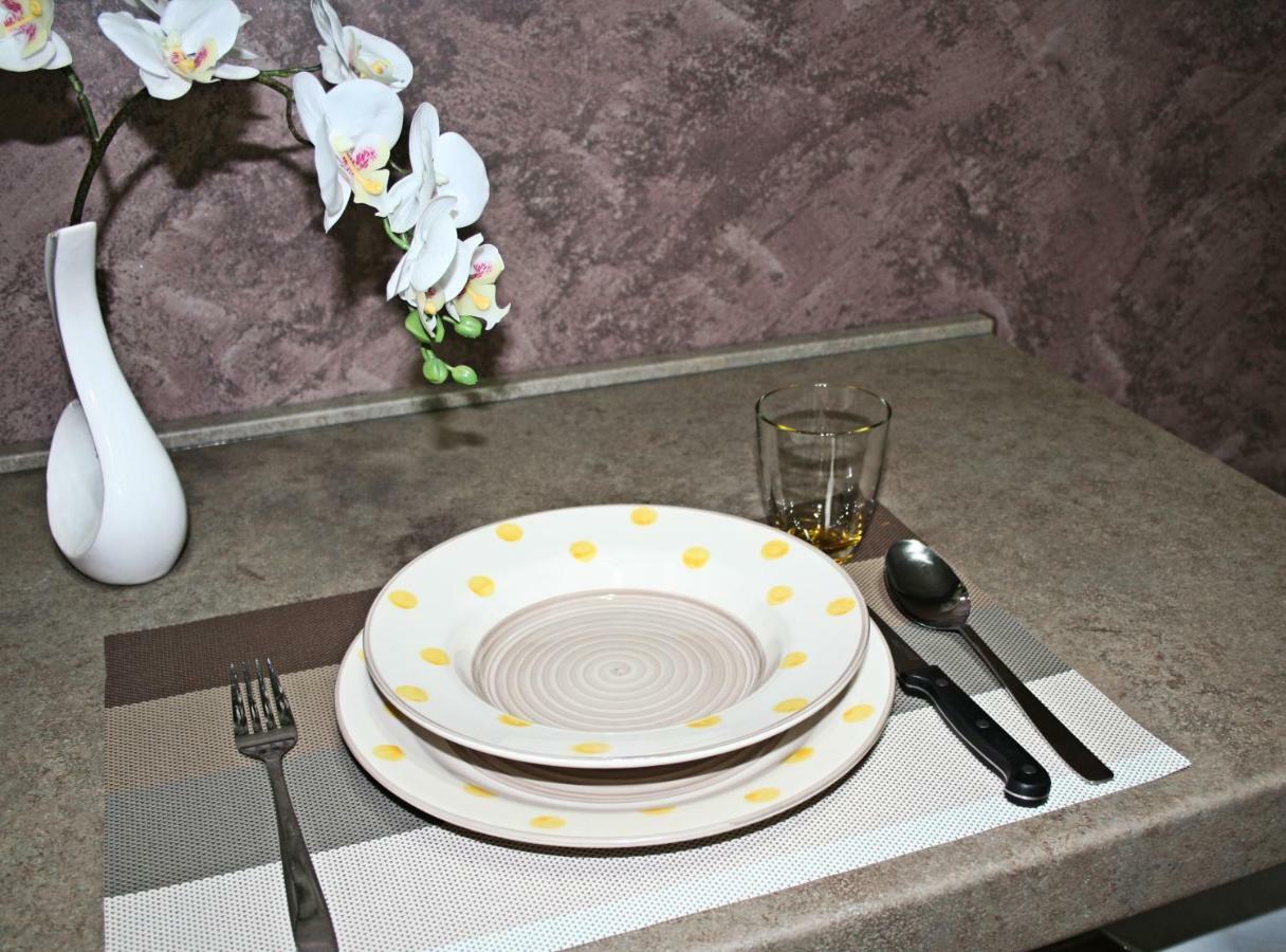 La Casa Di Giulia Apartment Касерта Екстериор снимка